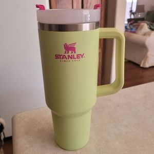 Stanley Cup Citron Green 40oz